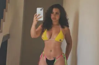 This is where all your fantasies come true🙃 - Image 2